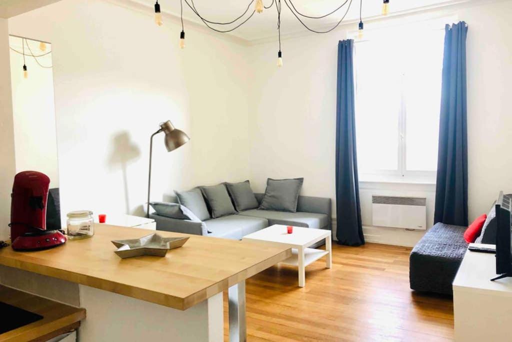 Appartement Studio cosy de 28m2 au centre de Strasbourg, avec parking en supplément Extérieur photo