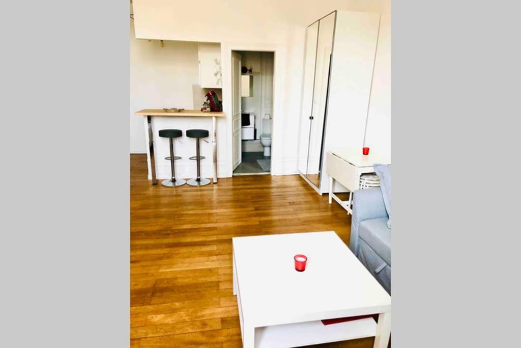 Appartement Studio cosy de 28m2 au centre de Strasbourg, avec parking en supplément Extérieur photo