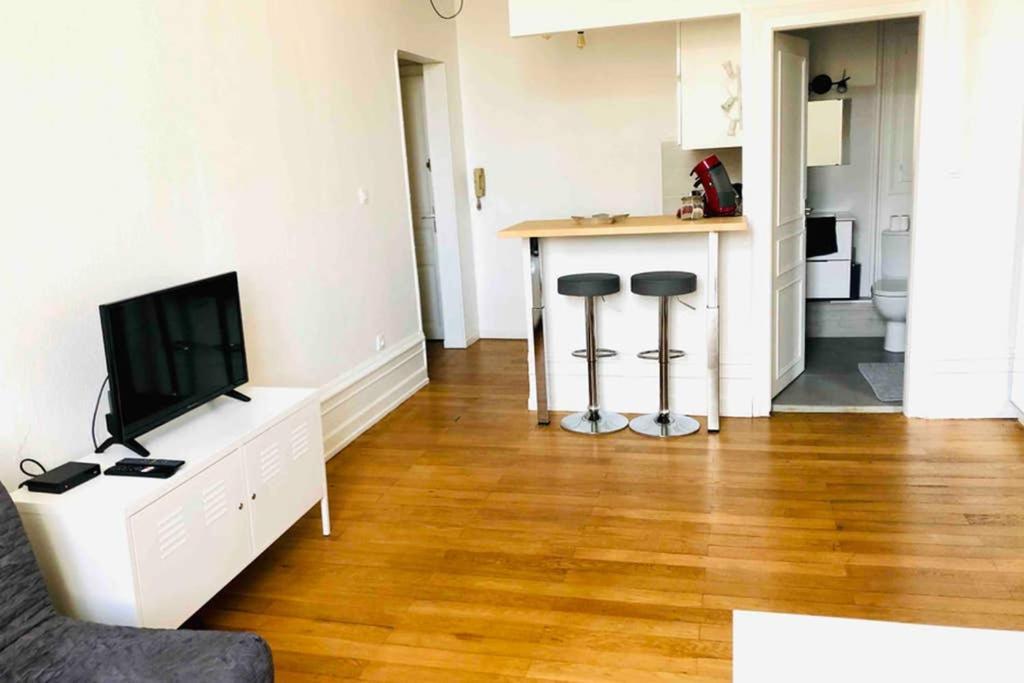 Appartement Studio cosy de 28m2 au centre de Strasbourg, avec parking en supplément Extérieur photo